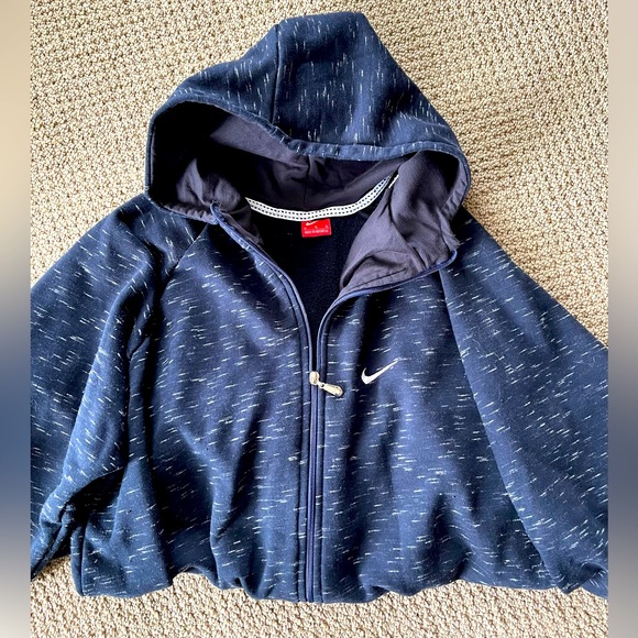 Nike Men’s Zip Hoodie in XL - Picture 3 of 4
